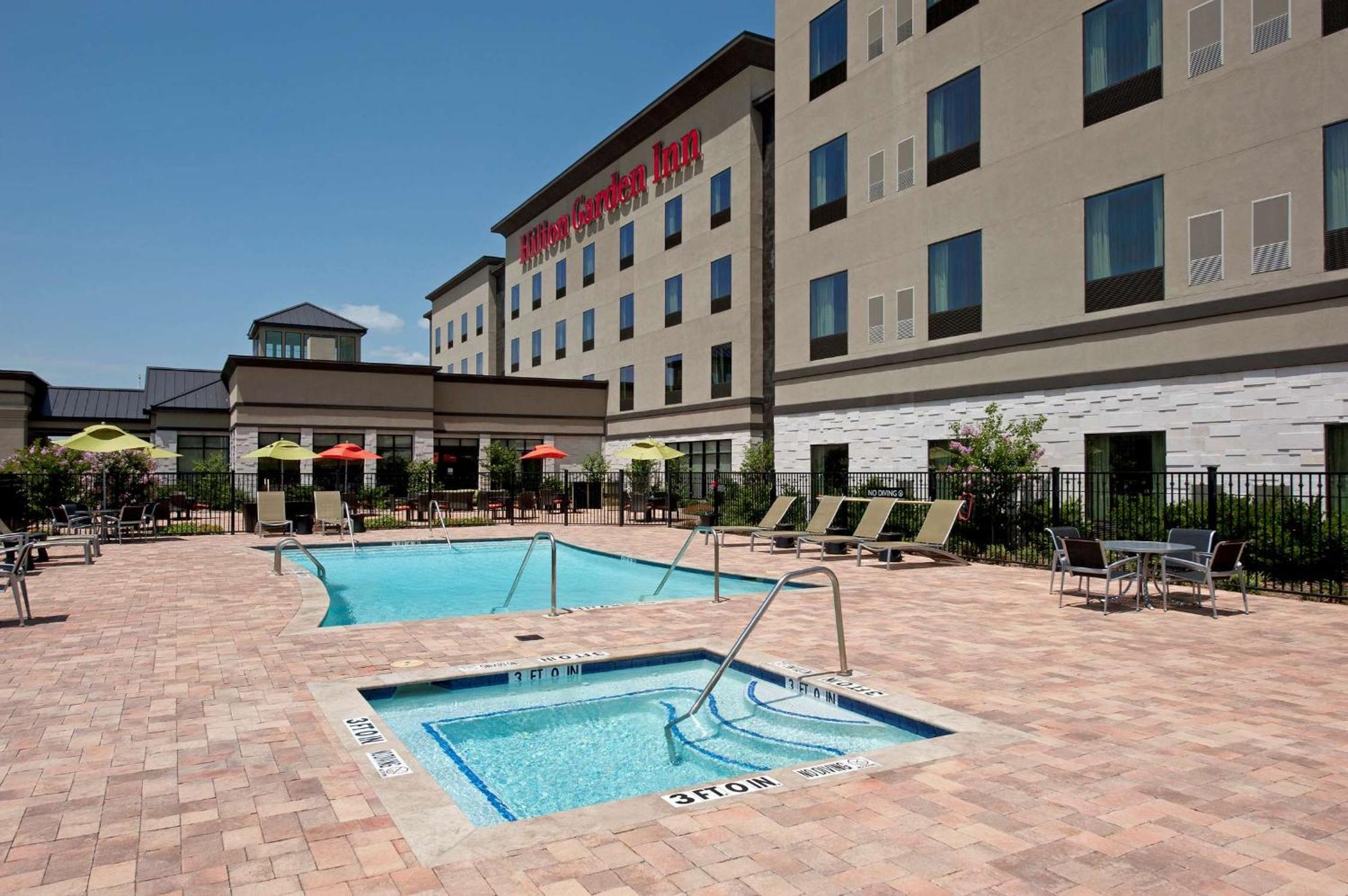 Hilton Garden Inn Ft Worth Alliance Airport Roanoke Exterior photo